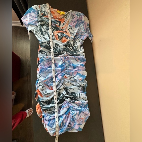 Circus NY Sam Edelman Lucia Swirl Print Ruched Art To Wear Short Sleeve Dress M - Picture 9 of 9